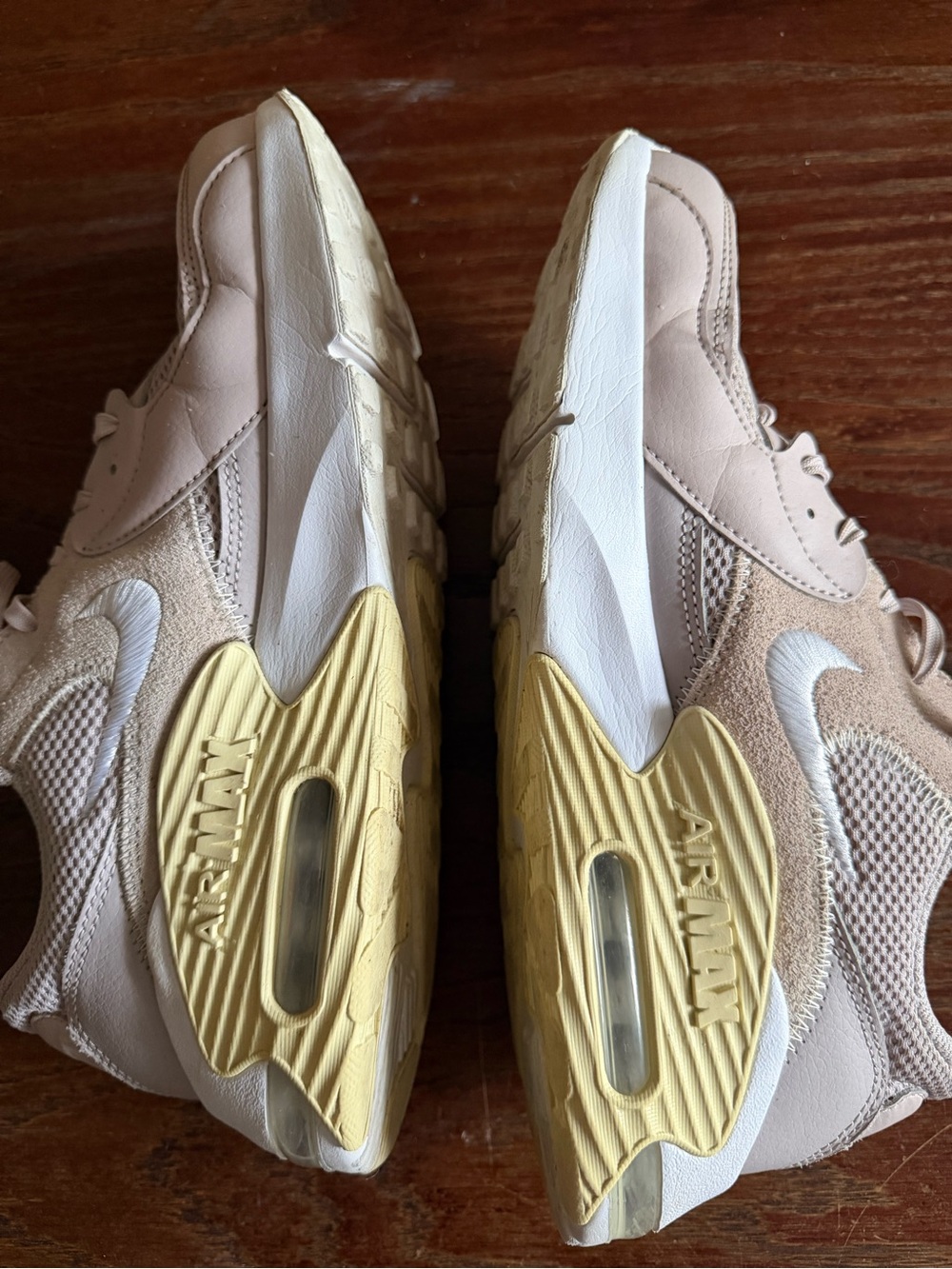Nike Women’s Light Pink & Pale Yellow Air Max pickleball Sneakers
